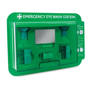 Reliance Medical Emergency Eyewash Station Complete Heavy Duty
